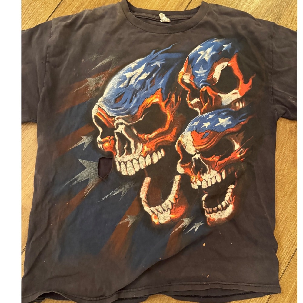 Vintage Delta Pro Weight Triple Skull American Flag Graphic T-Shirt Black Mens L
